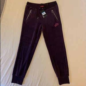 NWT Nike Velour Sweatpants